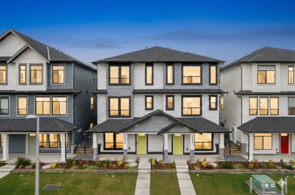 Half Duplex for sale at 16673 16 Avenue Surrey British Columbia - MLS: R3097662