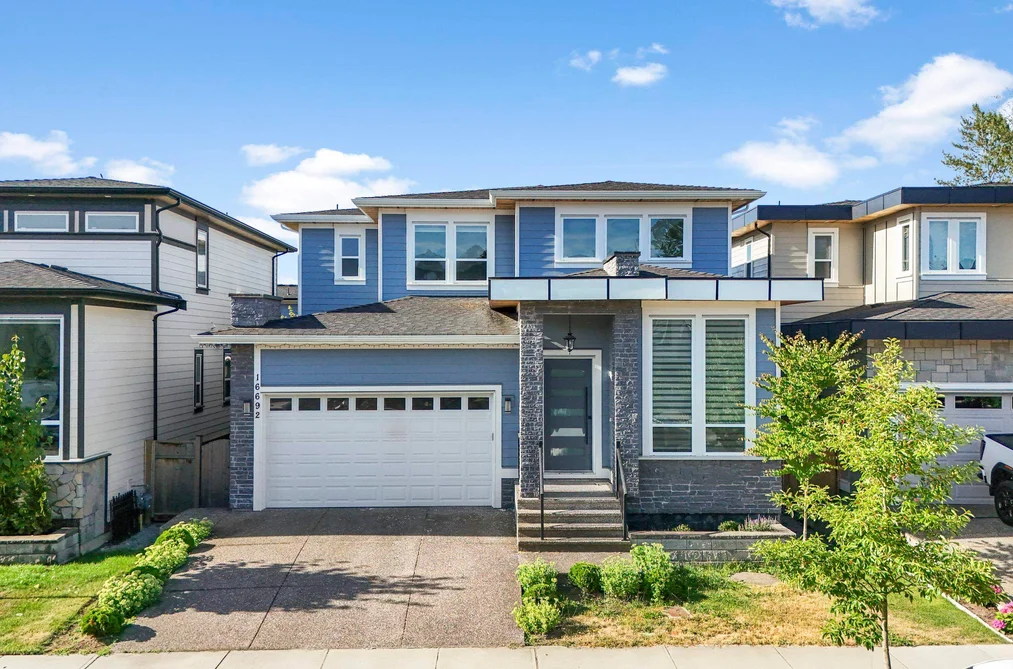 16692 18 Ave, Surrey, BC - MLS: R3176583