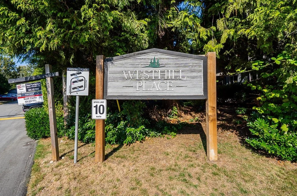 Condo for sale at 167 200 Westhill Place Port Moody British Columbia - MLS: R3154966