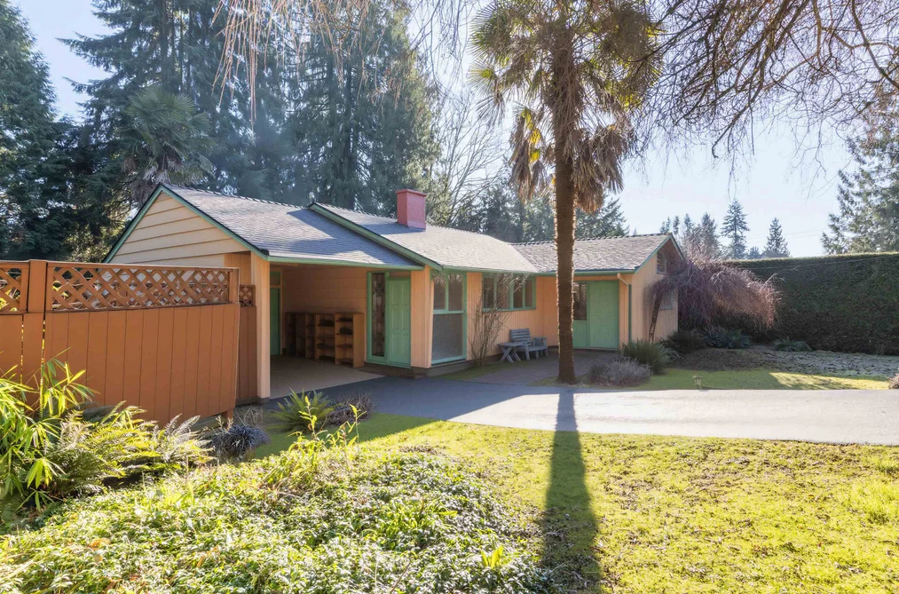 1670 AYLESLYNN DRIVE, North Vancouver BC V7J 2T3, North Vancouver BC — Residential for Sale - Photo 2