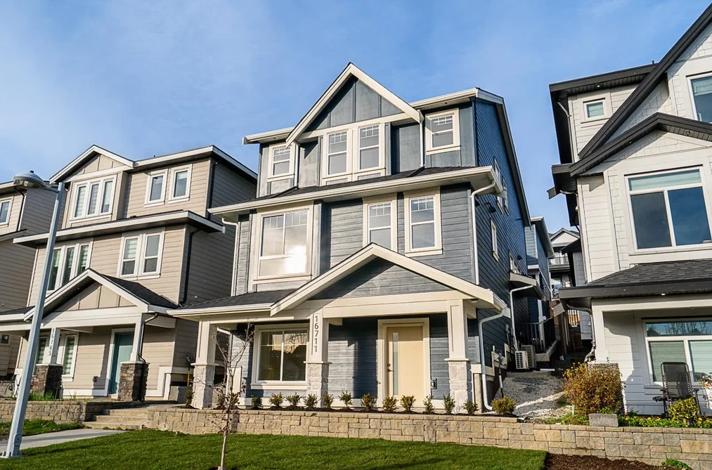 House for sale at 16711 16 Avenue Surrey British Columbia - MLS: R3098390