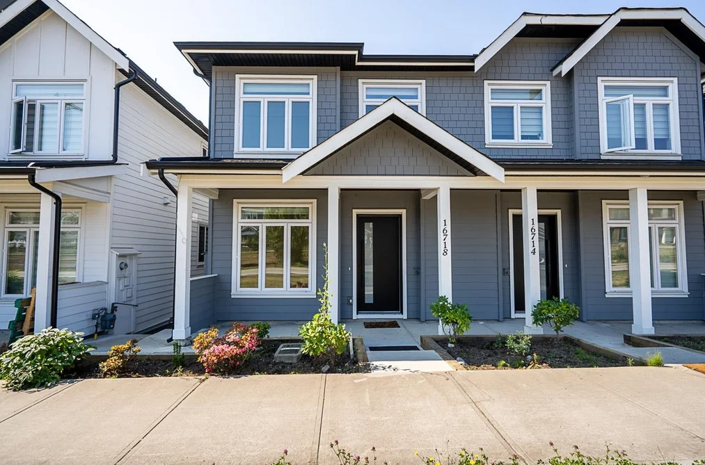 Half Duplex for sale at 16718 16 Avenue Surrey British Columbia - MLS: R3144018