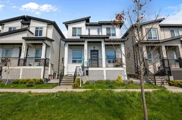 16737 15A Ave, Surrey, BC - MLS: R3111614