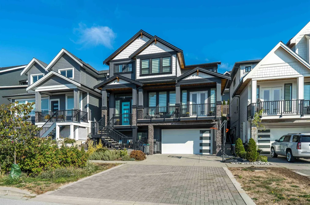 16739 16A AVENUE, Surrey BC V3Z 0T3, Surrey BC — Residential for Sale - Photo 2