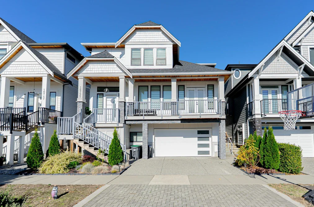 House for sale at 16755 16a Avenue Surrey British Columbia - MLS: R3100558