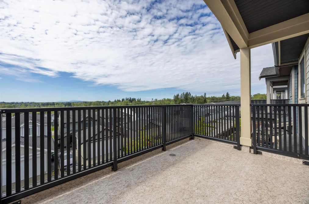 16764 16A AVENUE, Surrey BC V3Z 0T3, Surrey BC — Residential for Sale - Photo 4