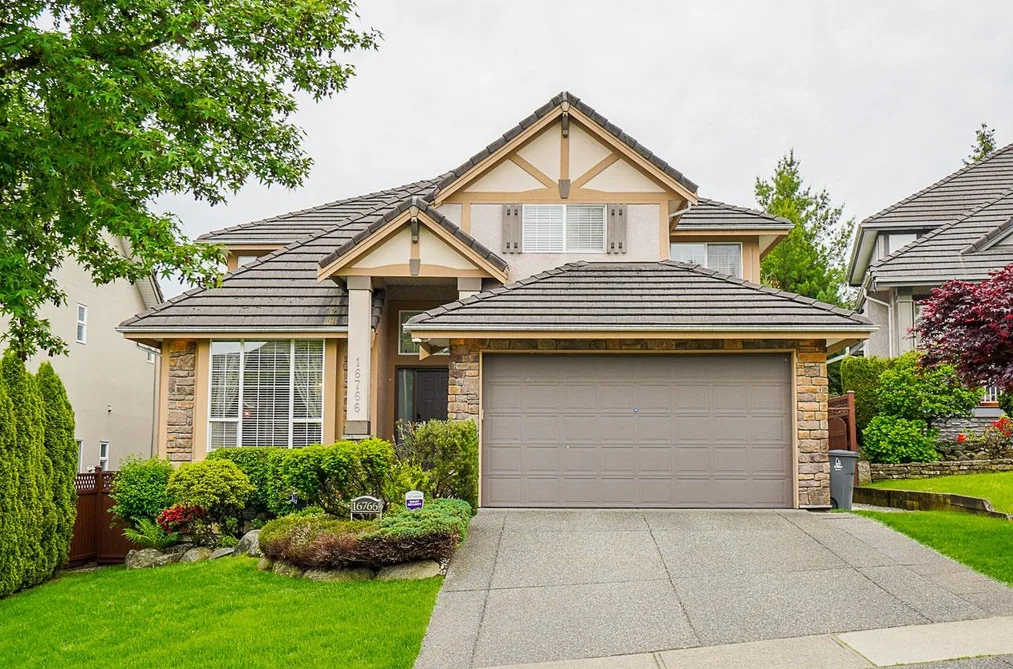 House for sale at 16766 108a Avenue Surrey British Columbia - MLS: R3132248