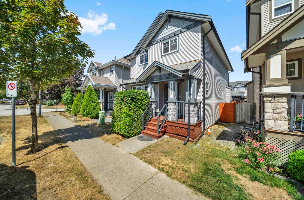 16773 63 Avenue, Surrey, BC - MLS: R3151197 - Photo 2 16773 63 Avenue, Surrey, BC - MLS: R3151197 - Photo 2