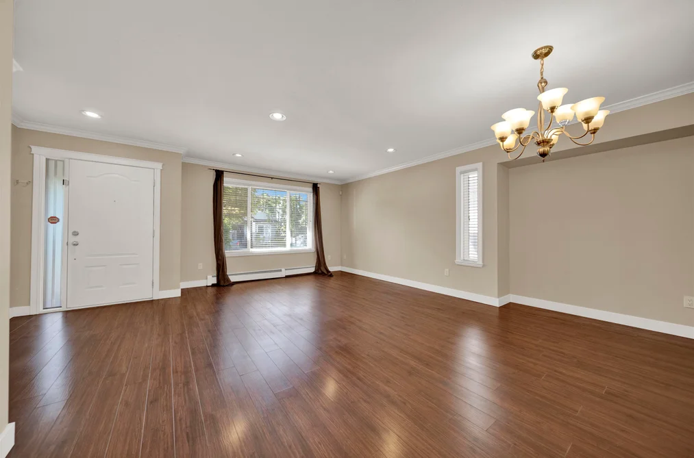 16773 63 Avenue, Surrey, BC - MLS: R3151197 - Photo 3 16773 63 Avenue, Surrey, BC - MLS: R3151197 - Photo 3