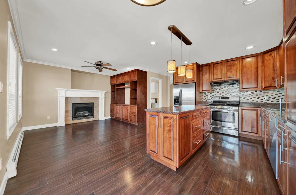16773 63 Avenue, Surrey, BC - MLS: R3151197 - Photo 6 16773 63 Avenue, Surrey, BC - MLS: R3151197 - Photo 6