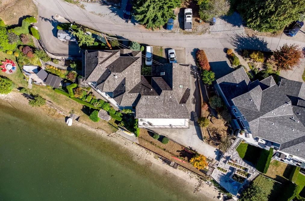 1678 Beach Ave, Port Moody, BC - MLS: R3172107