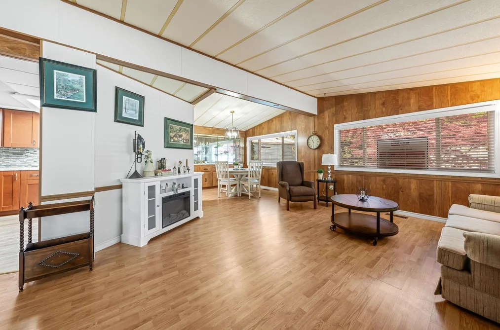 168 145 KING EDWARD STREET, Coquitlam BC V3K 5M6, Coquitlam BC — Residential for Sale - Photo 6