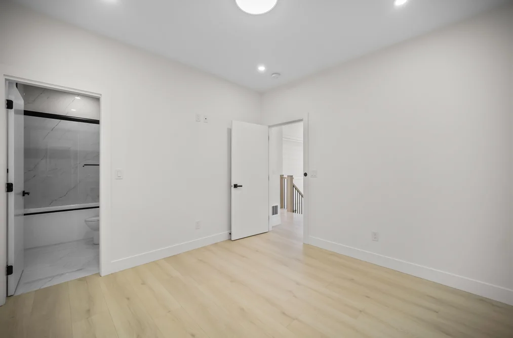 1680B MCKENZIE ROAD, Abbotsford BC V2S 8J6, Abbotsford BC — Residential for Sale — Photo 27 of 40