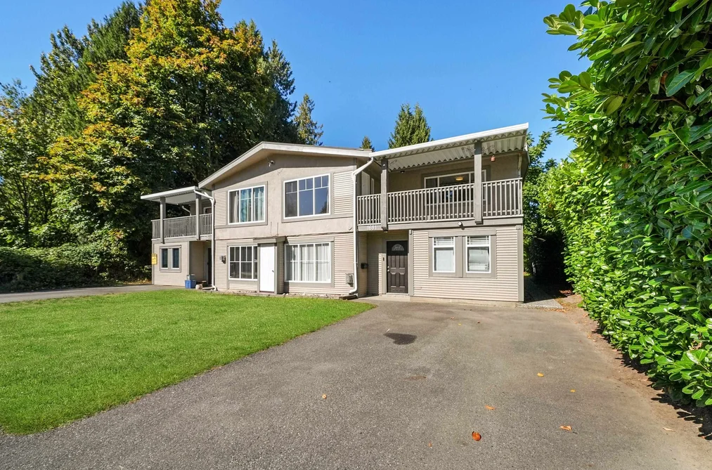 Quadruplex for sale at 1681-1683 Suffolk Avenue Port Coquitlam British Columbia - MLS: R3169358