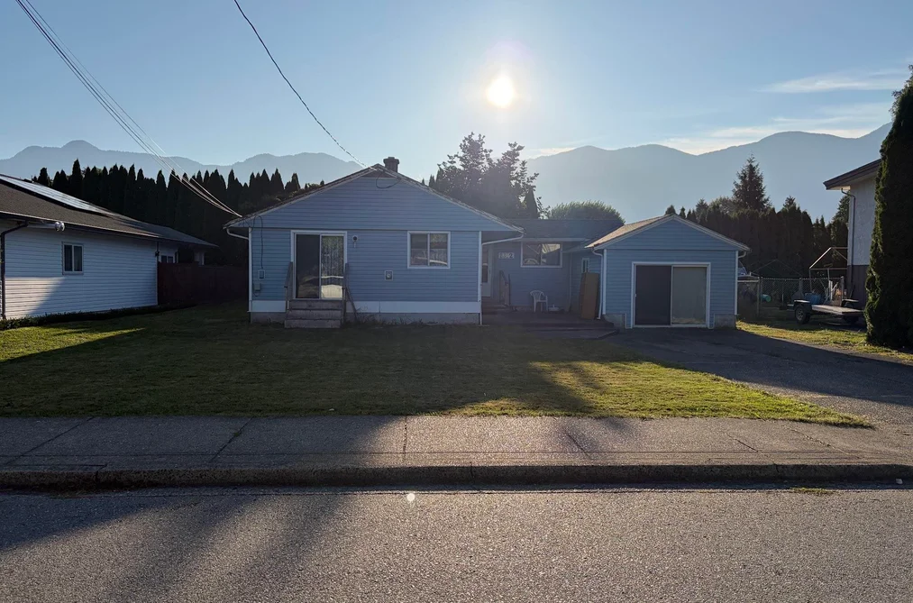 House for sale at 1682 Parkwood Drive Agassiz British Columbia - MLS: R3161371