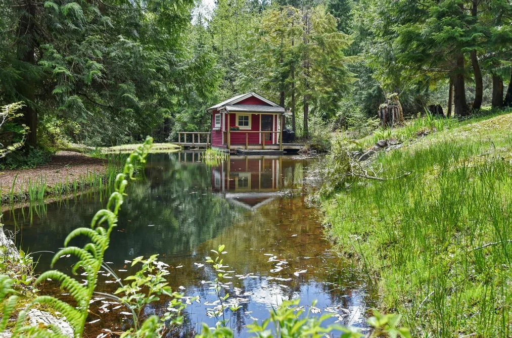 House for sale at 1685 Storvold Road Gibsons British Columbia - MLS: R3113750