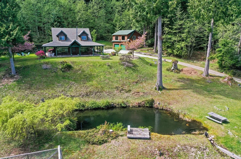 1685 STORVOLD ROAD, Gibsons BC V0N 1V6, Gibsons BC — Residential for Sale - Photo 2