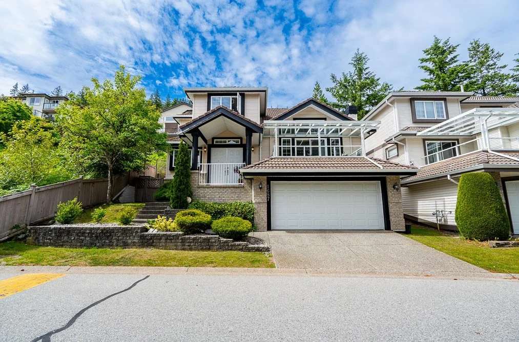 House for sale at 1687 Plateau Crescent Coquitlam British Columbia - MLS: R3133795