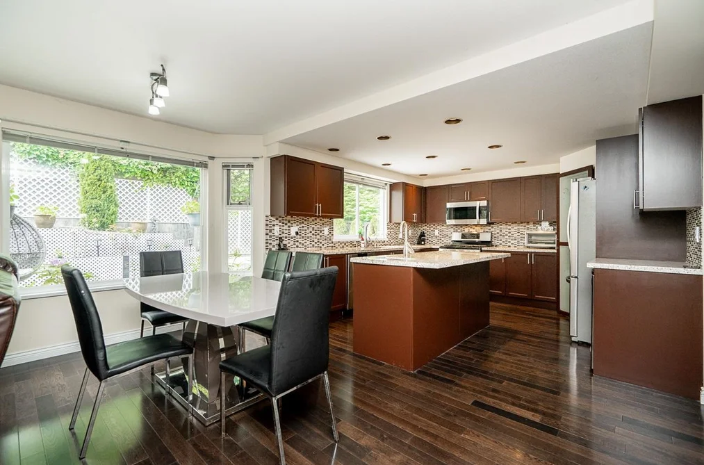 1687 PLATEAU CRESCENT, Coquitlam BC V3E 3B3, Coquitlam BC — Residential for Sale — Photo 11 of 38
