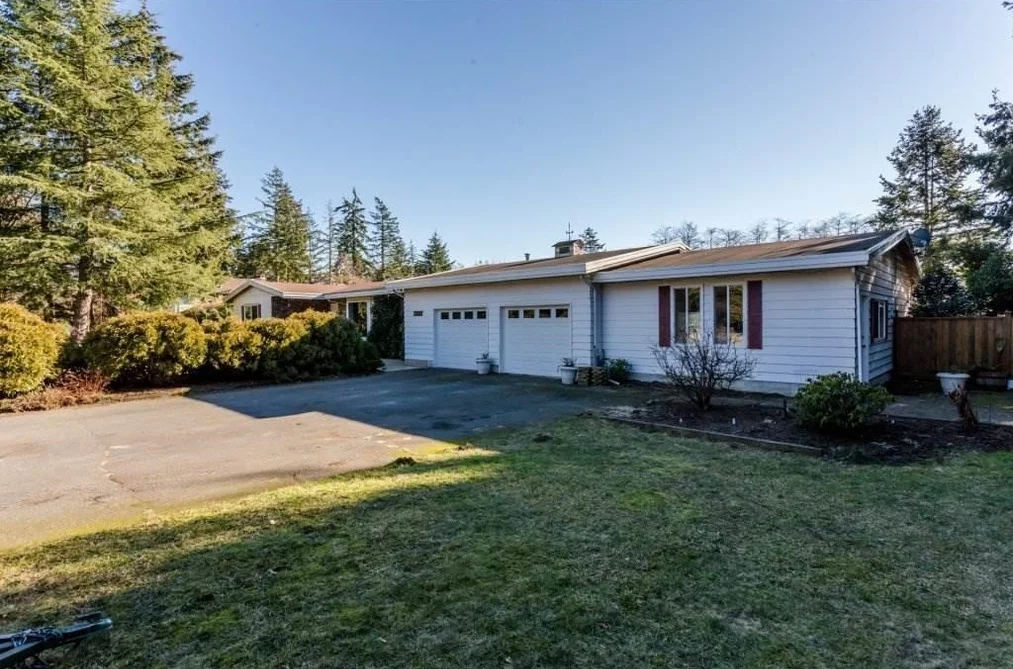 16910 23 AVENUE, Surrey BC V3Z 9Z2, Surrey BC — Residential for Sale - Photo 3
