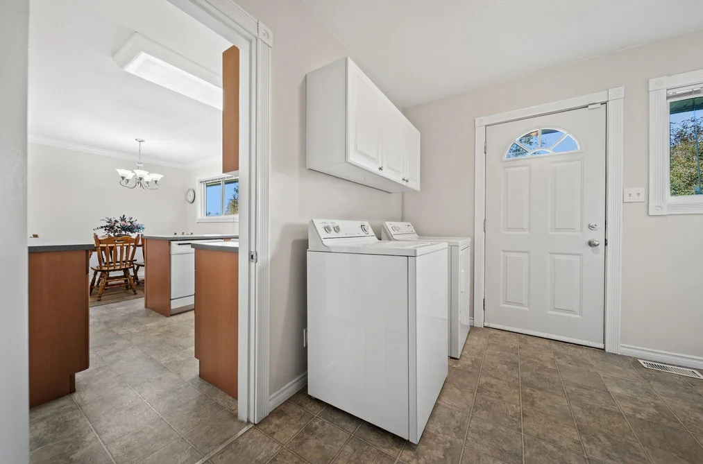 16925 94A Avenue, Surrey, BC - House for Sale - Photo 18 of 40 16925 94A Avenue, Surrey, BC - House for Sale - Photo 18 of 40