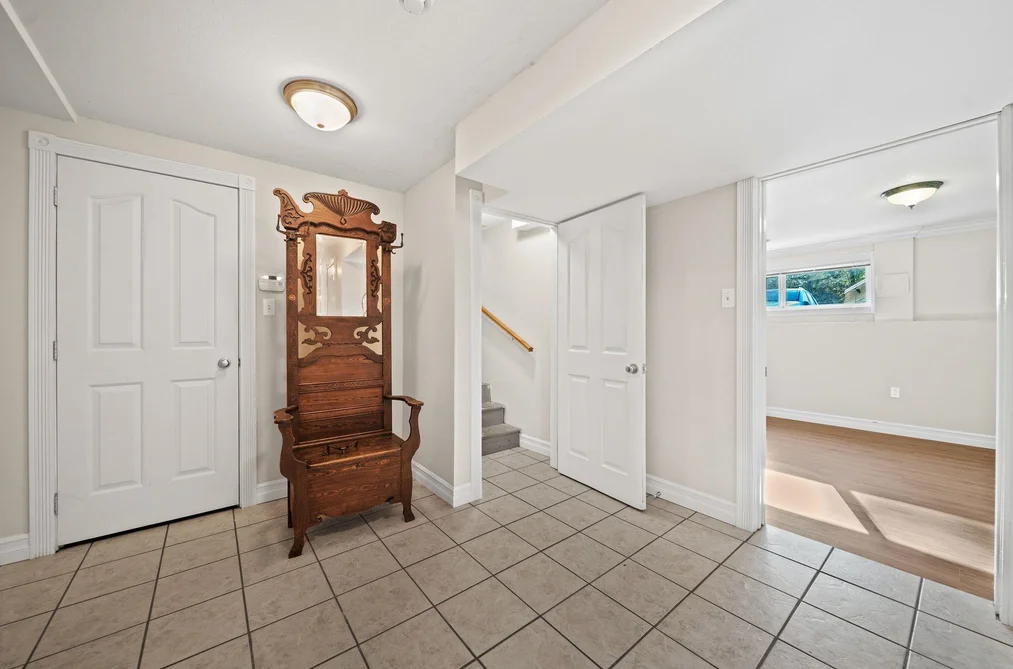 16925 94A Avenue, Surrey, BC - House for Sale - Photo 31 of 40 16925 94A Avenue, Surrey, BC - House for Sale - Photo 31 of 40