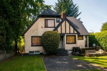 16th Arbutus St, Vancouver, BC - MLS: R3134535