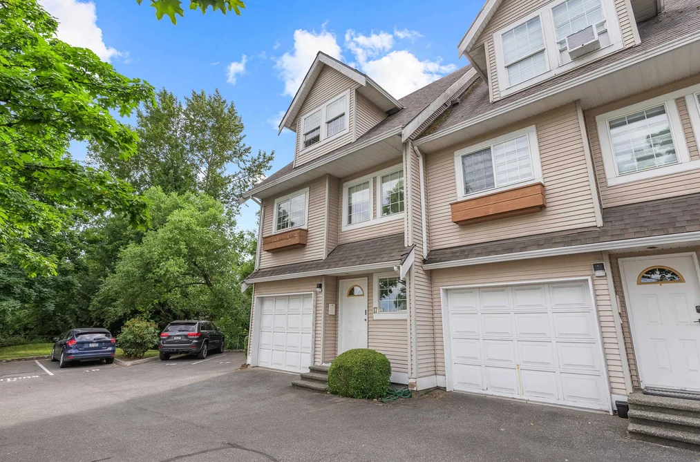 Townhouse for sale at 17 19948 Willoughby Way Langley British Columbia - MLS: R3141402