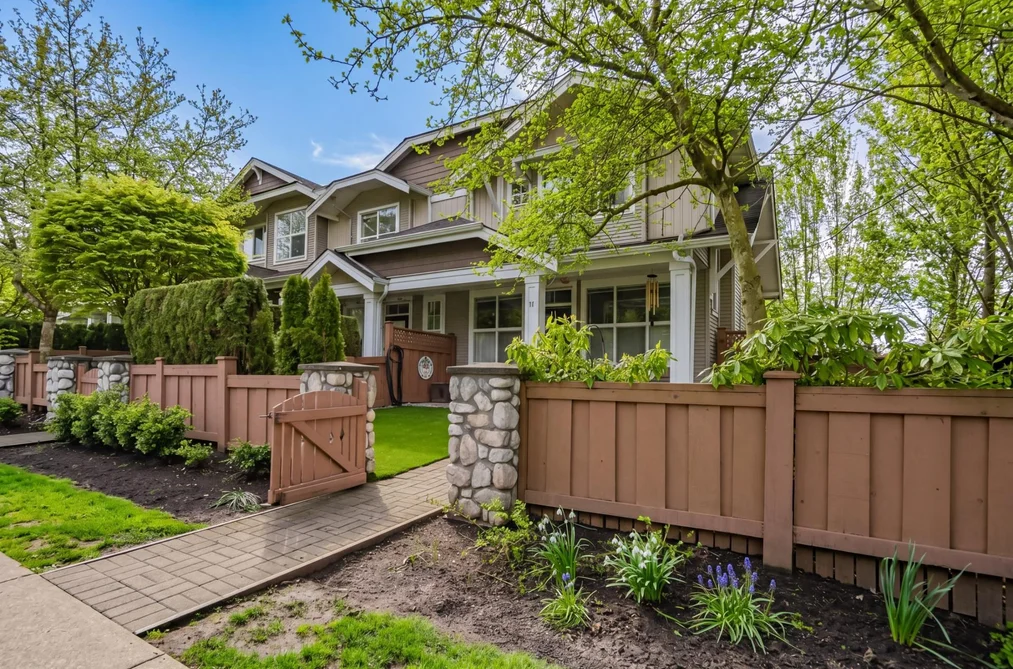 Townhouse for sale at 17 20460 66 Avenue Langley British Columbia - MLS: R3122746