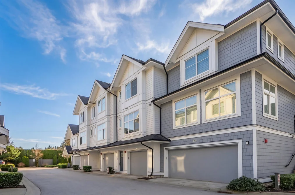 Townhouse for sale at 17 21688 52 Avenue Langley British Columbia - MLS: R3126048