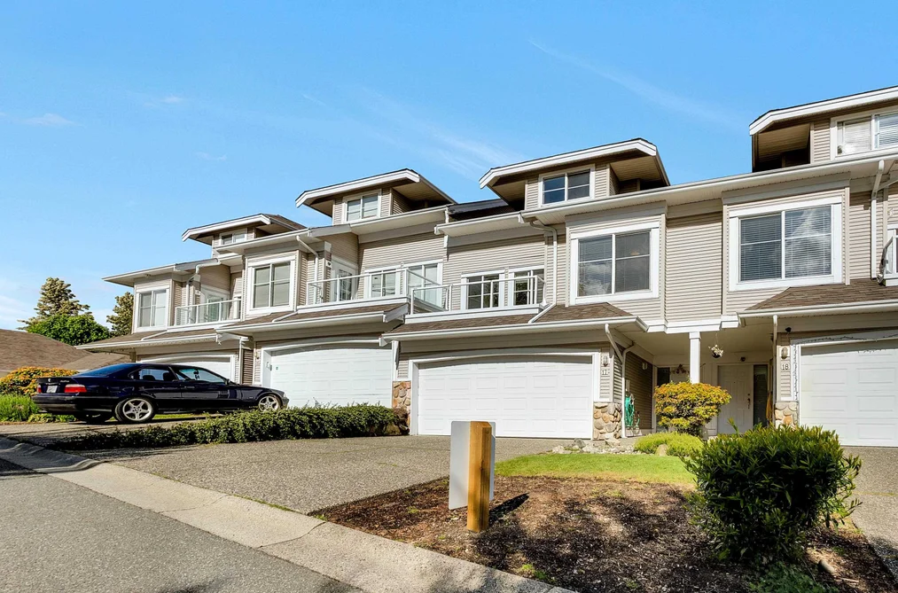 17 31501 UPPER MACLURE ROAD, Abbotsford BC V2T 5S6, Abbotsford BC — Residential for Sale - Photo 2
