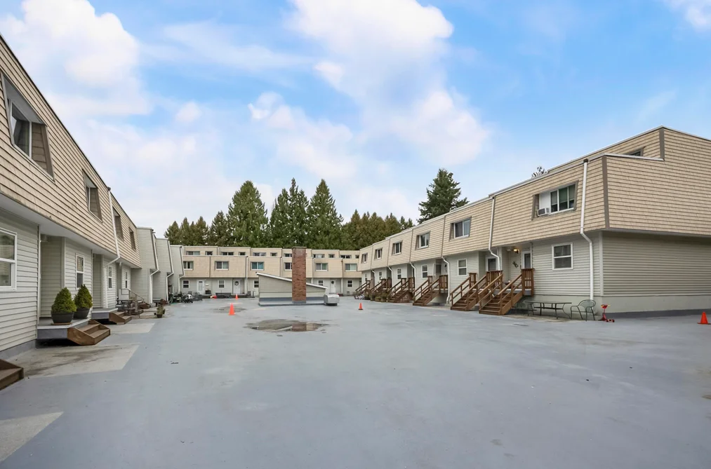 17 33293 E BOURQUIN CRESCENT, Abbotsford BC V2S 1Y2, Abbotsford BC — Residential for Sale - Photo 2