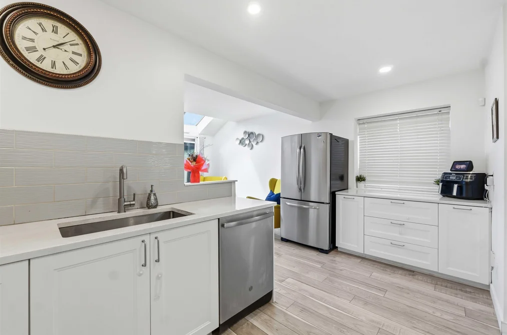 17 34755 OLD YALE ROAD, Abbotsford BC V2S 7S5, Abbotsford BC — Residential for Sale — Photo 13 of 39