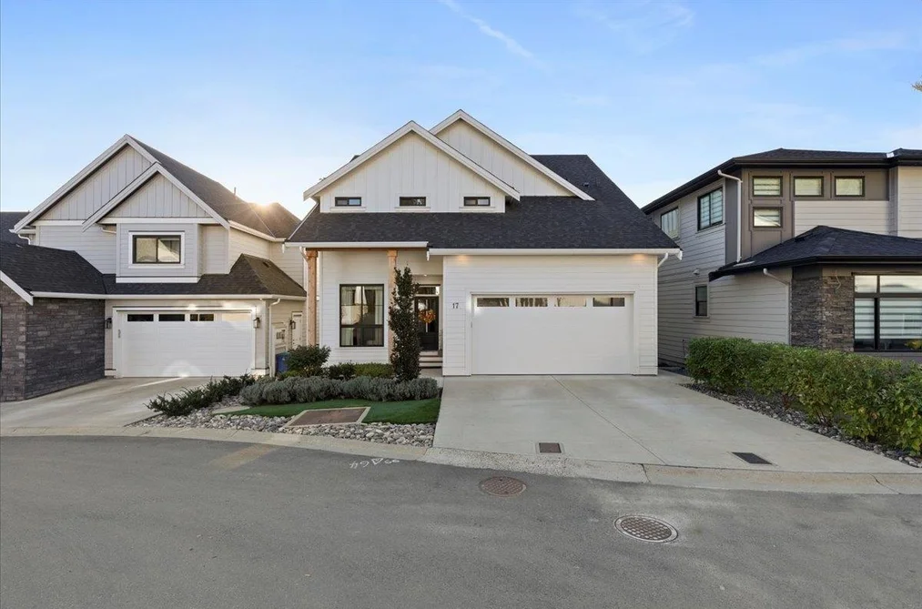 17 4217 OLD CLAYBURN ROAD, Abbotsford BC V3G 1L5, Abbotsford BC — Residential for Sale - Photo 2