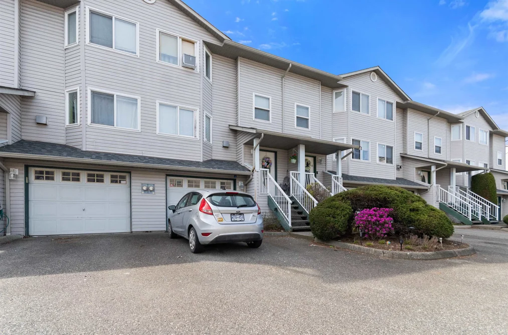 Townhouse for sale at 17 45090 Luckakuck Way Chilliwack British Columbia - MLS: R3148401