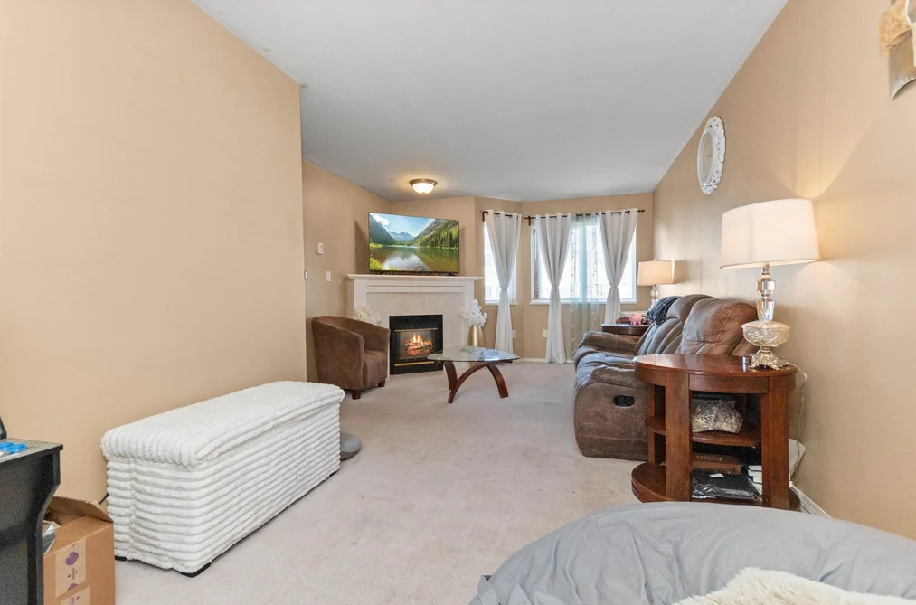 17 45090 LUCKAKUCK WAY, Chilliwack BC V2R 3Z5, Chilliwack BC — Residential for Sale - Photo 2