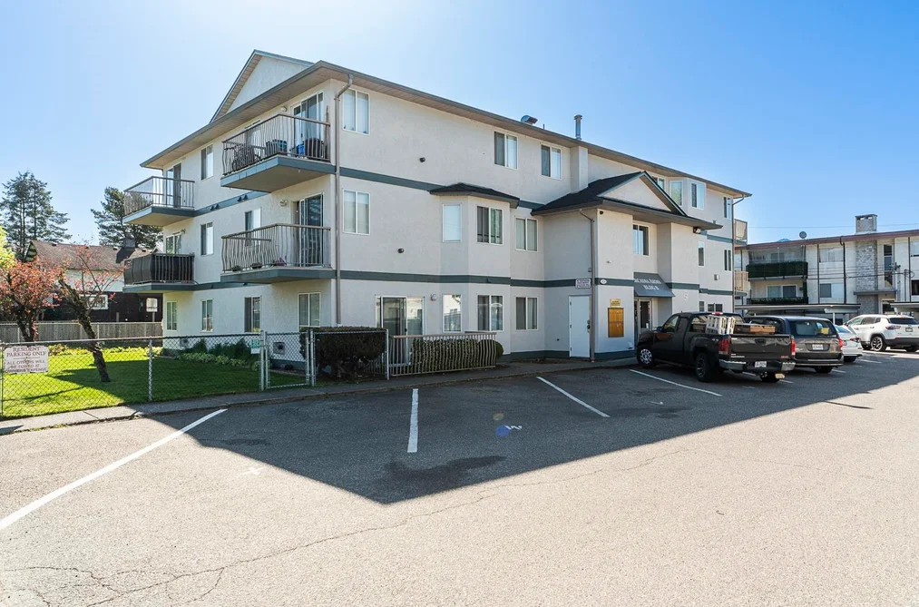 17 46160 PRINCESS AVENUE, Chilliwack BC V2P 2A7, Chilliwack BC — Residential for Sale - Photo 2