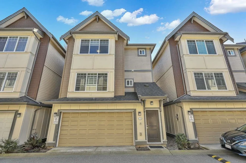 Townhouse for sale at 17 6971 122 Street Surrey British Columbia - MLS: R3151637
