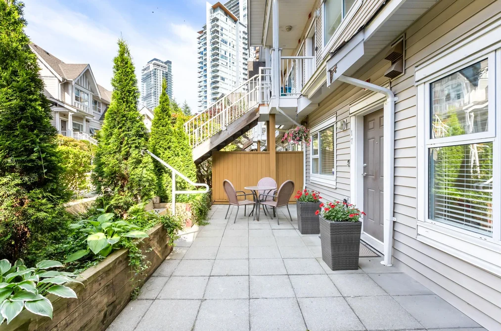 17 730 FARROW STREET, Coquitlam BC V3J 7Y7, Coquitlam BC — Residential for Sale - Photo 2