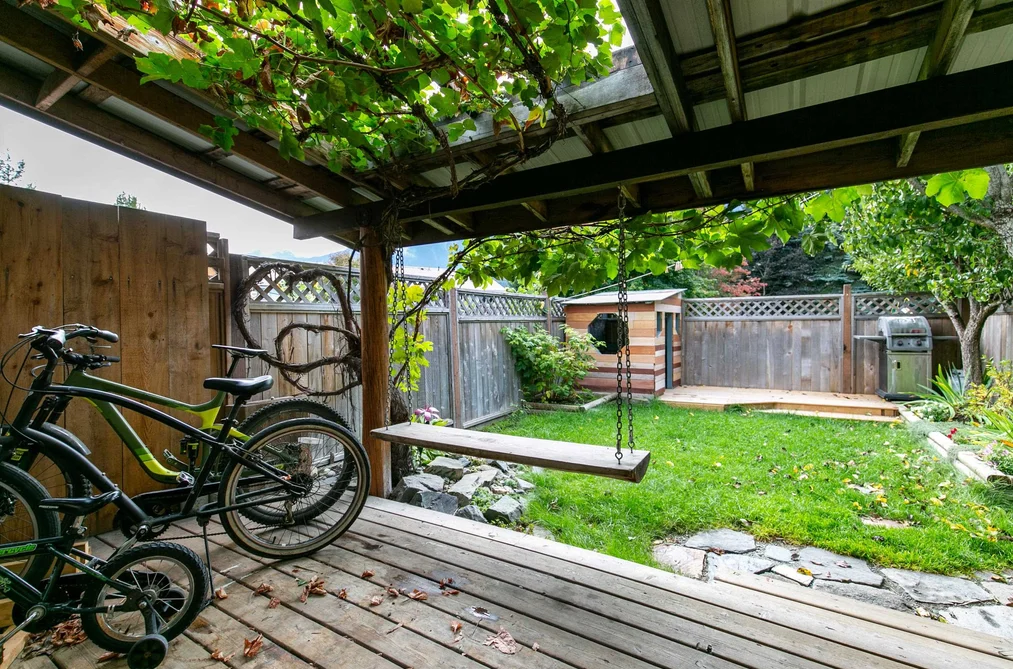 17 7416 FLINT STREET, Pemberton BC V0N 2L1, Pemberton BC — Residential for Sale — Photo 16 of 26