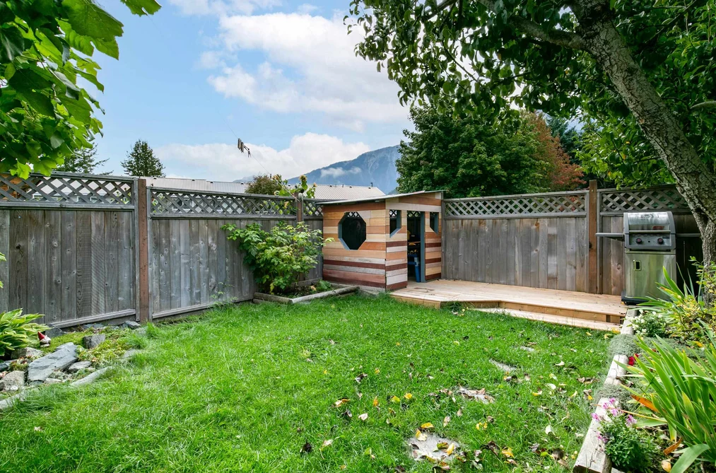 17 7416 FLINT STREET, Pemberton BC V0N 2L1, Pemberton BC — Residential for Sale — Photo 18 of 26