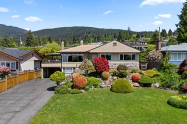 170 Carisbrooke Cres, North Vancouver, BC - MLS: R3126437