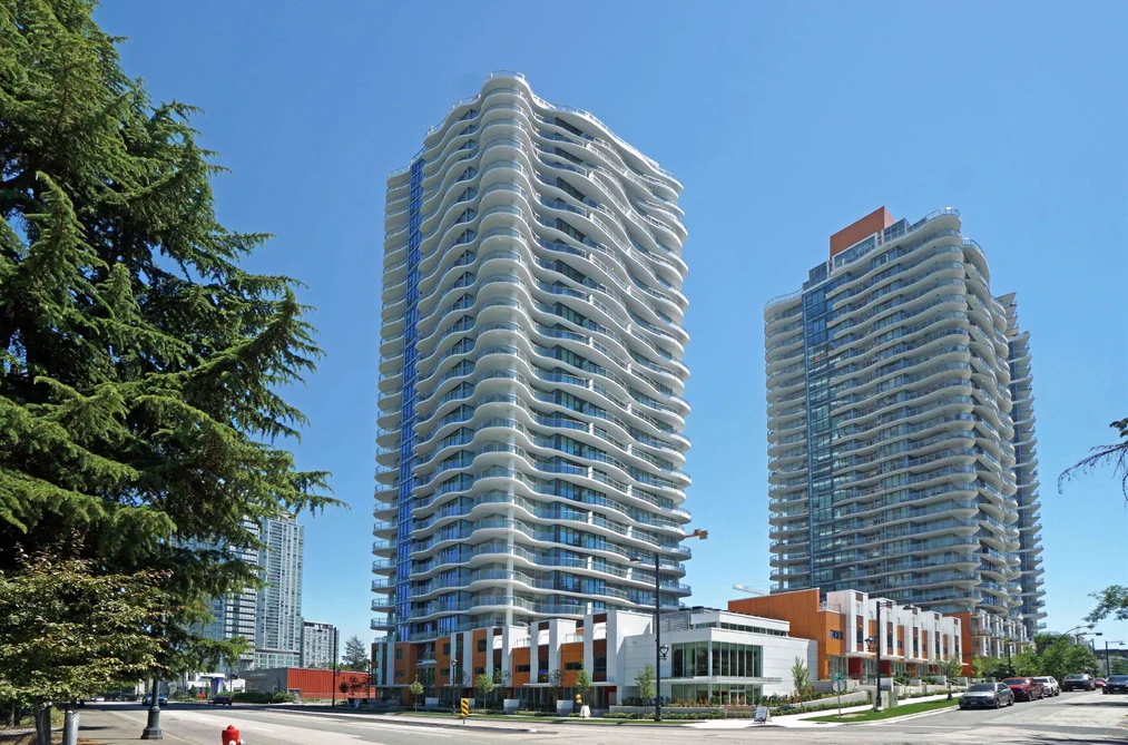Condo for sale at 1701 13318 104 Avenue Surrey British Columbia - MLS: R3155104