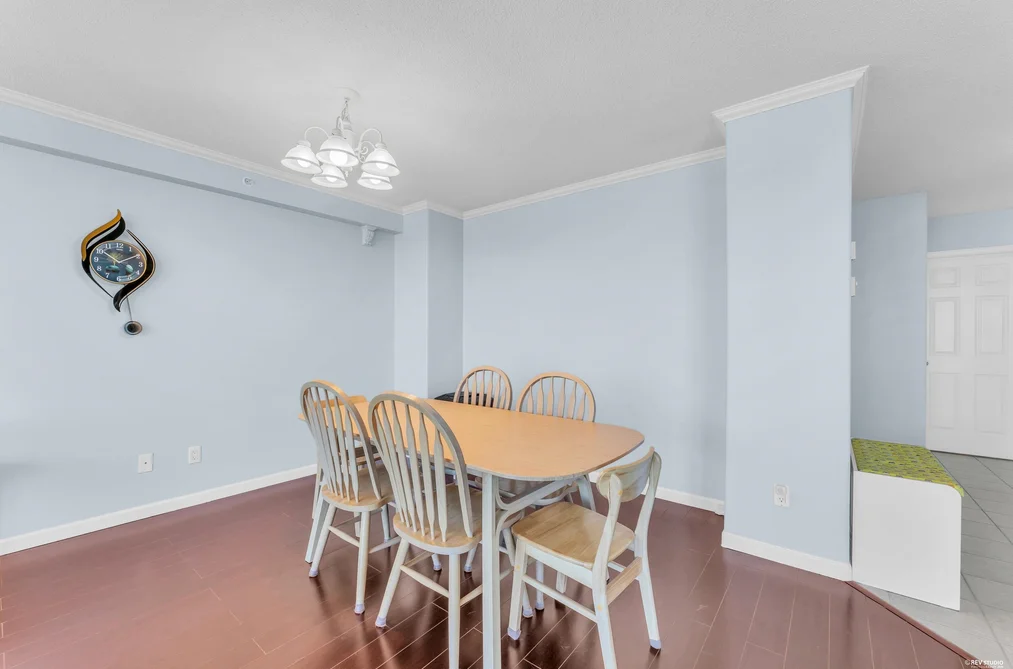 1701 13880 101 AVENUE, Surrey BC V3T 5T1, Surrey BC — Residential for Sale — Photo 12 of 33