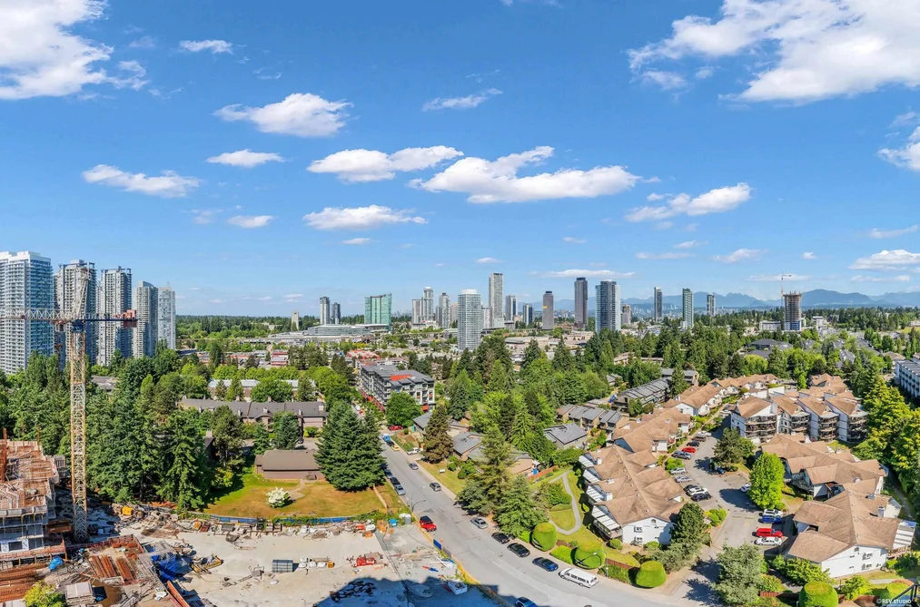 1701 13880 101 AVENUE, Surrey BC V3T 5T1, Surrey BC — Residential for Sale — Photo 27 of 33