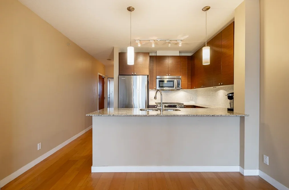1701 400 CAPILANO ROAD, Port Moody BC V3H 0E1, Port Moody BC — Residential for Sale - Photo 5