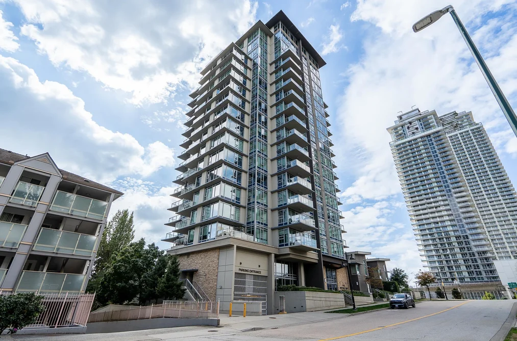 Condo for sale at 1701 518 Whiting Way Coquitlam British Columbia - MLS: R3163902