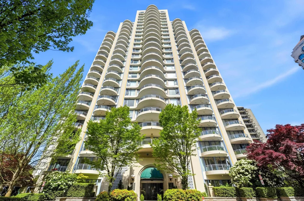 Condo for sale at 1701 739 Princess Street New Westminster British Columbia - MLS: R3117331