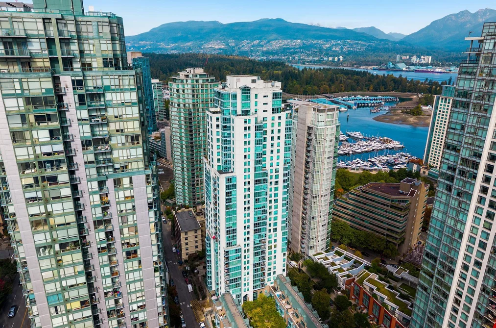 1702 - 1238 Melville Street, Vancouver, BC - MLS: R3177703 - Photo 4 1702 - 1238 Melville Street, Vancouver, BC - MLS: R3177703 - Photo 4