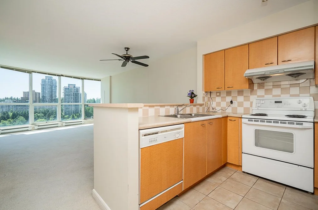 1702 6088 WILLINGDON AVENUE, Burnaby BC V5H 4V2, Burnaby BC — Residential for Sale - Photo 6